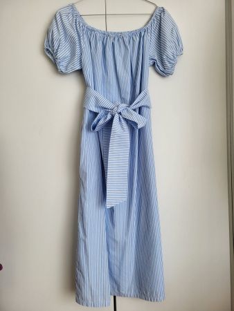 Zara Sommerkleid, Gr. M - Weiss/Blau, kurze Ballonärmel